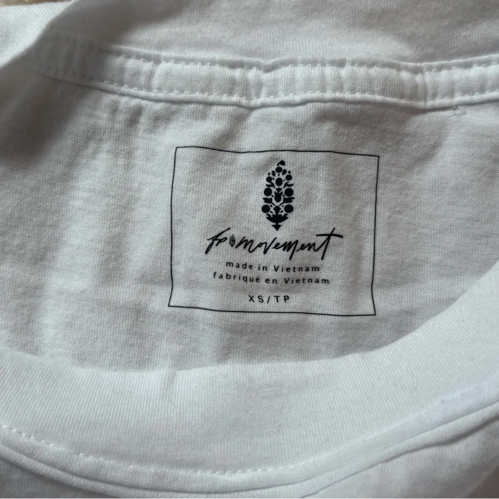 FP Movement by Free People White Crop Tee in XS - Picture 8 of 9